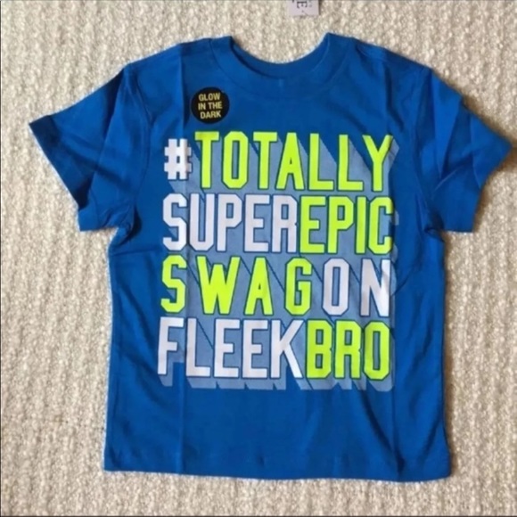 🏈NWT Boys Glow In the Dark Swagger Children’s Place Tee